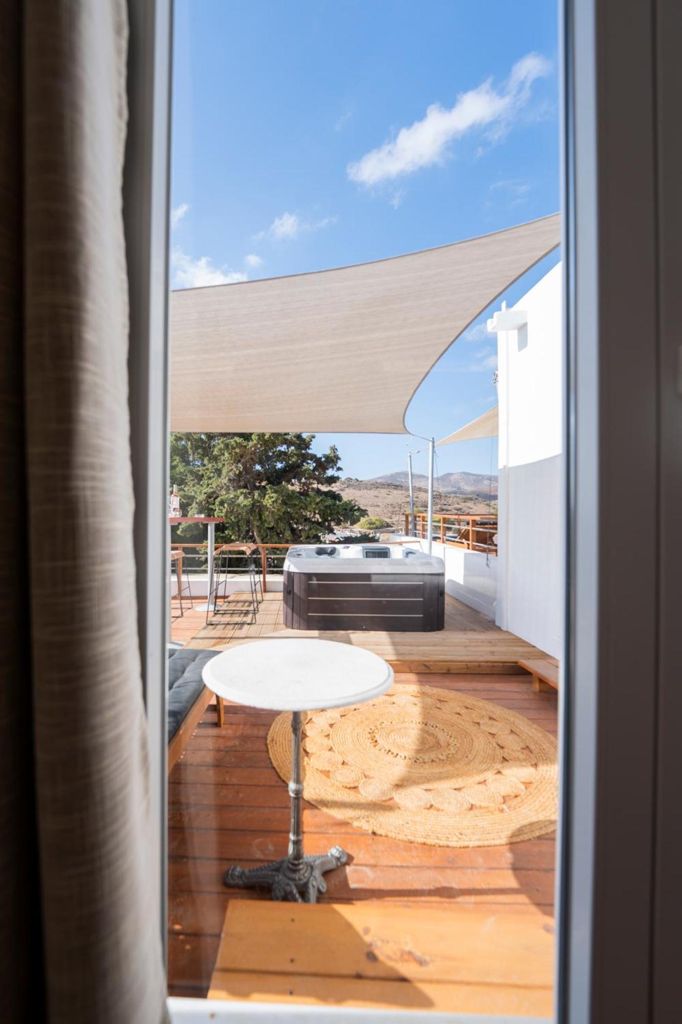 Vári Syros Village Suites מראה חיצוני תמונה